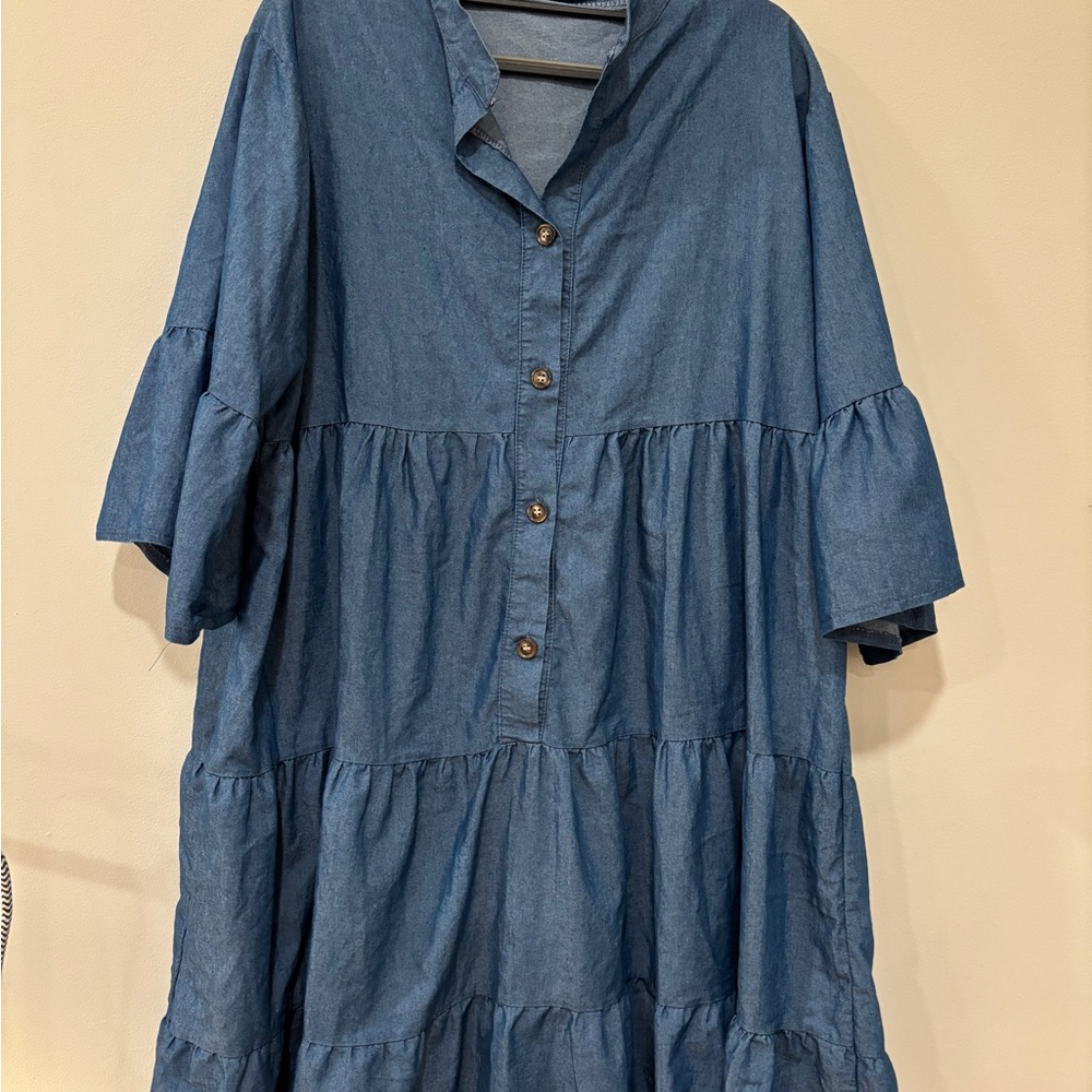Women’s XL Blue Denim Tiered Dress Lightweight with Bell Sleeves EUC - Picture 1 of 5